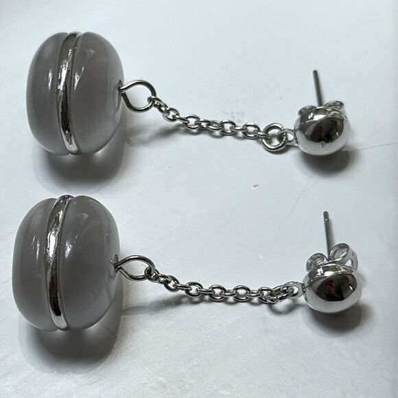 Roberto by RFM Chain Drop Earrings – Glossy Gray Beads and Silver Tone Chain - Picture 3 of 7